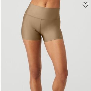 ALO airlift short 3 inches